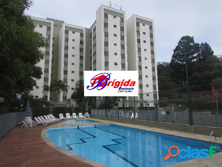 Excelente Apartamento, 55 metros, km 18 da Raposo Tavares!