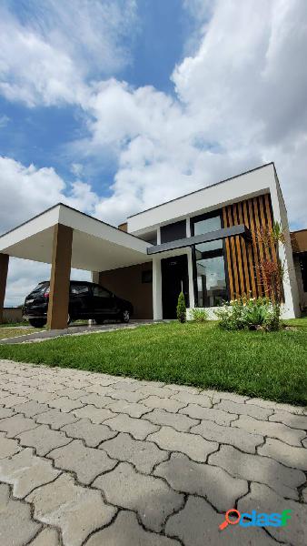 LINDA CASA EM CONDOMÍNIO FECHADO