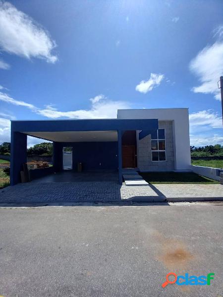 Linda casa nova em Condomínio