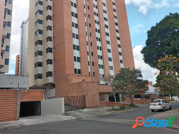 (93mts)EN VENTA APARTAMENTO EN RESIDENCIA PLAZA ASTURIA LA