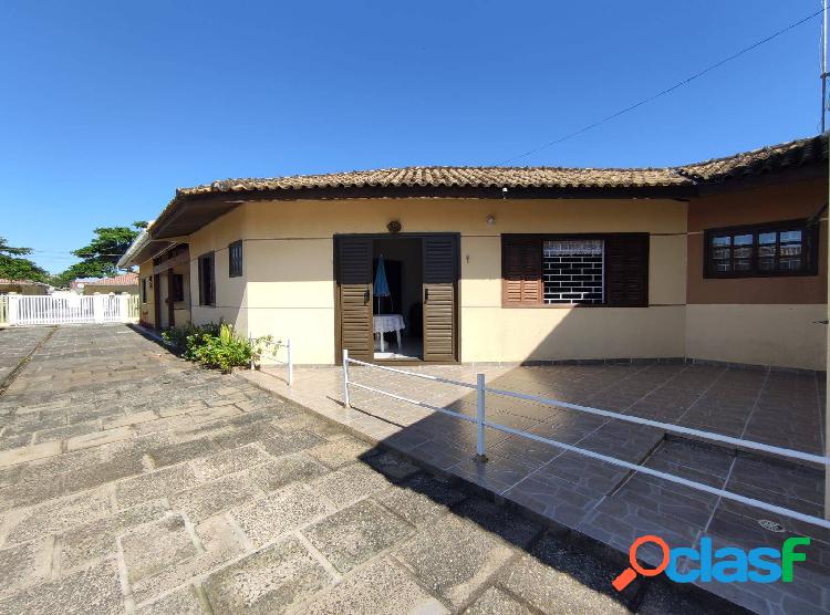 Casa para locação anual em Guaratuba - PR