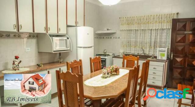 Vende-se excelente sobrado no bairro Prosperidade em São