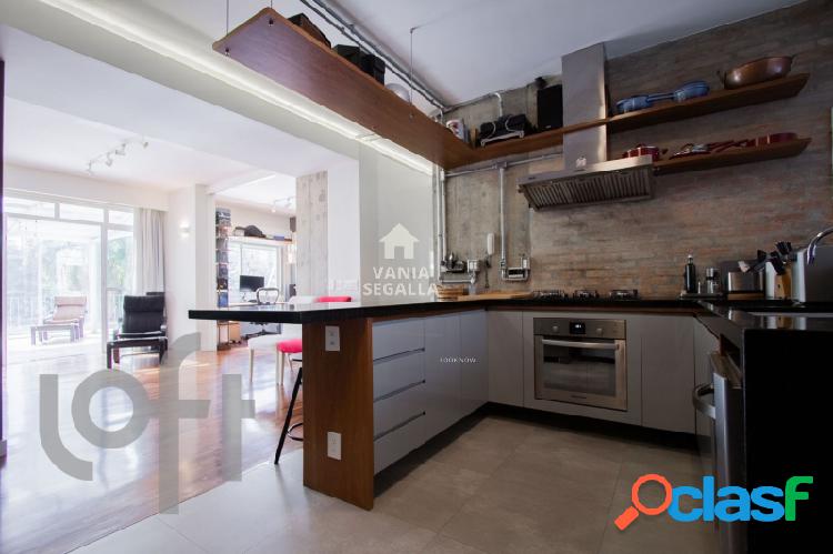 Apartamento com 3 quartos, 260m², à venda em São Paulo,
