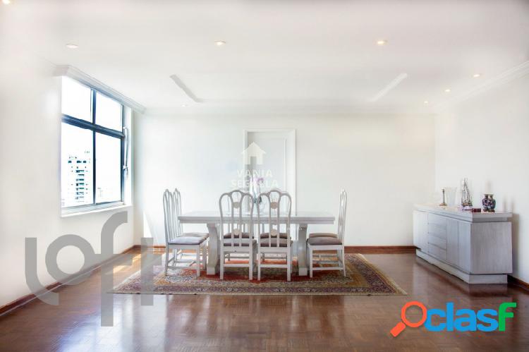 Apartamento com 4 quartos, 260m², à venda em São Paulo,