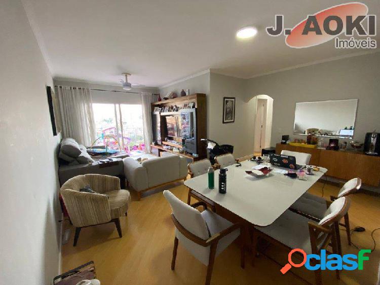 Apartamento para venda possui 101 m² com 3 quartos