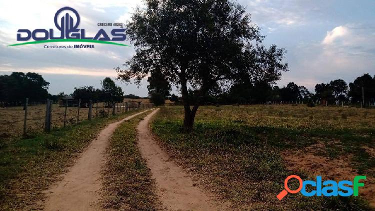 1,4 Hectares Fácil Acesso