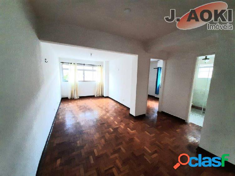 Apartamento para aluguel possui 86 m² com 2 quartos