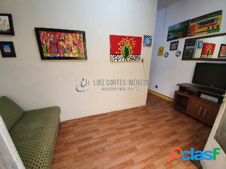 Casa com 2 quartos, Rua Florianópolis, Praça Seca, Rio