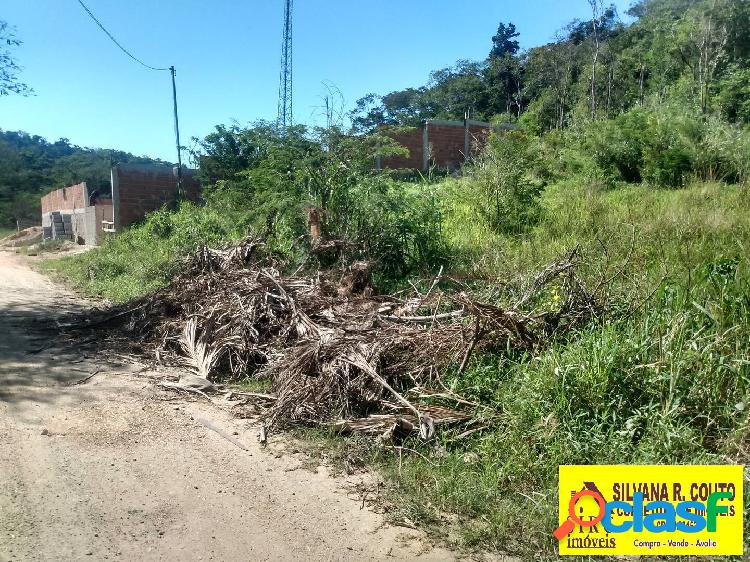 Itaocaia Valley-Lote 3.071 M² Semi Aclive- R$ 200 Mil
