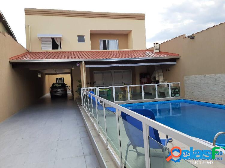SOBRADO DE ALTO PADRÃO COM PISCINA - 5 DORM- 250M PRAIA-