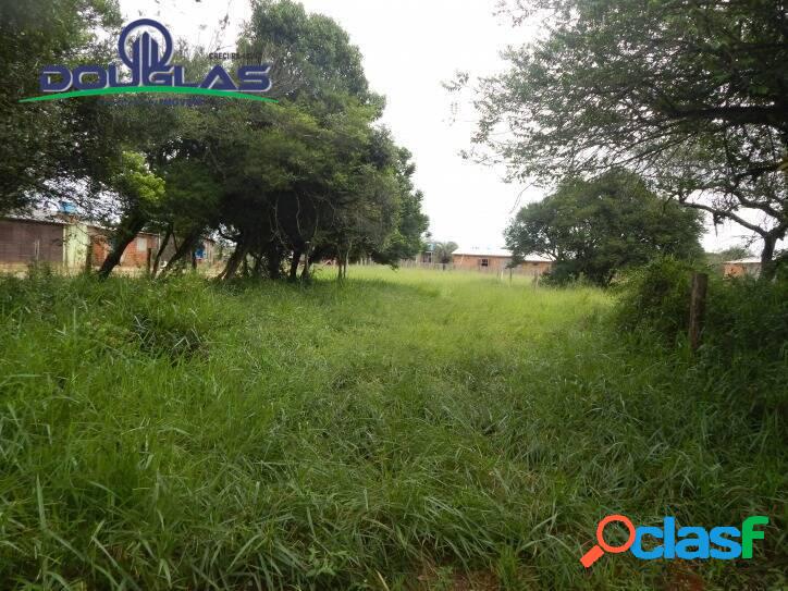 Terreno de 560 m2.