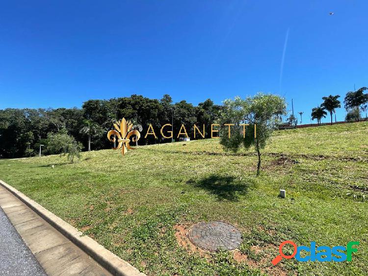 LOTE DE 450,95m² - Condomínio Alphaville Vespasiano