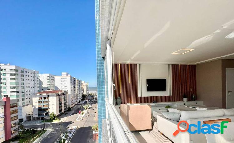 3 dormitórios com 1 suíte e vista mar na Zona Nova R.