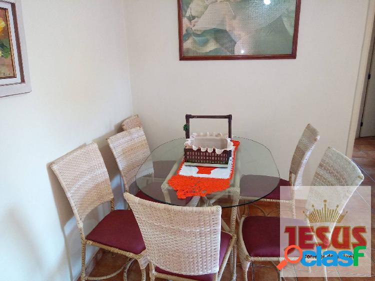 Apartamento Praia da Enseada - Condomínio com lazer