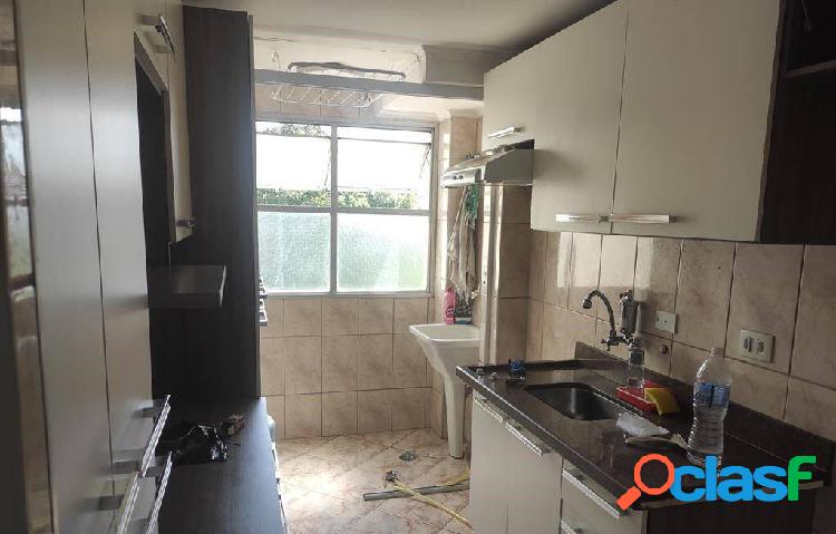 Apartamento com 2 dormitórios à venda, 52 m² por R$