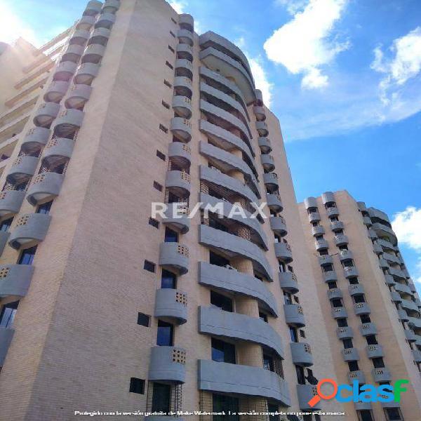 Apartamento en Venta Av Cuatricentenaria