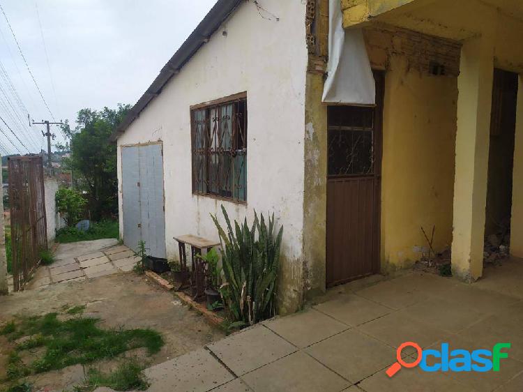 CASA NA VILA AUGUSTA EM VIAMÃO