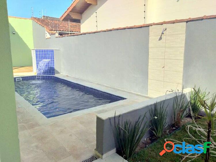 CASA NOVA COM 3 DORMITORIOS SENDO UMA SUITE, COM PISCINA E