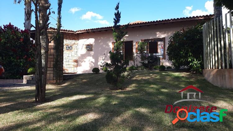 Casa a Venda no Condomínio Haras Bela Vista / Vargem Grande