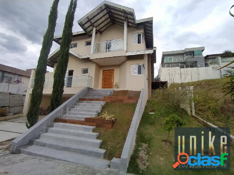 Casa de 360m² no Condomínio Jaguary - Estuda Permuta