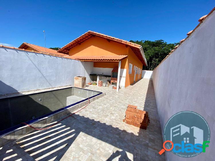 Casa nova com piscina, em Itanhaém