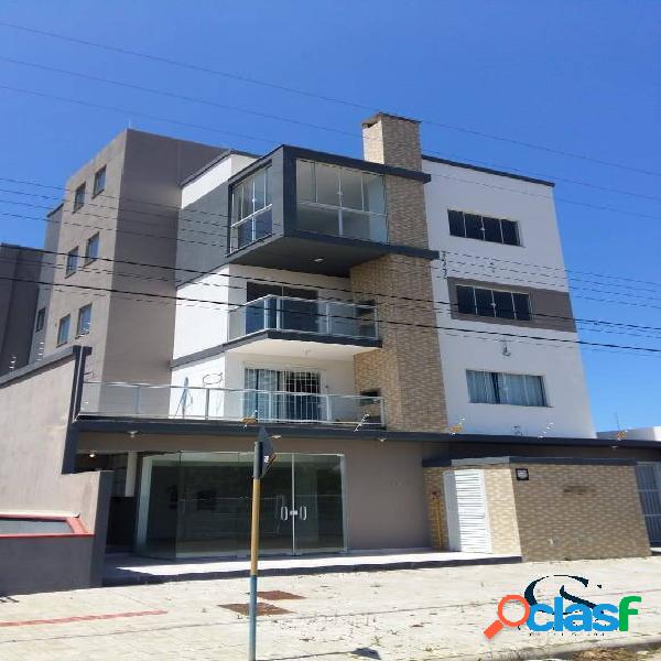 Excelente Apartamento Duplex com 3 dormitórios no Gravatá