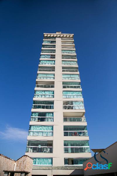 Excelente Apartamento com 4 dorm (1 st) no Centro de Penha