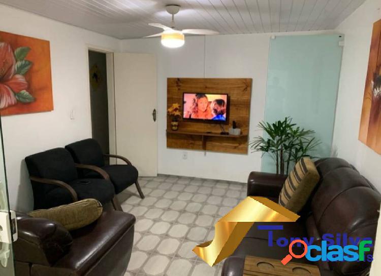 Excelente casa a 300 m² da Praia Grande!