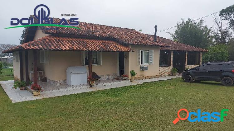Lindo Sítio 2500m² ótima localização