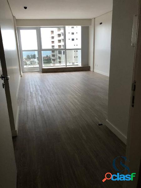 Sala Comercial com vaga de garagem na Praia Brava