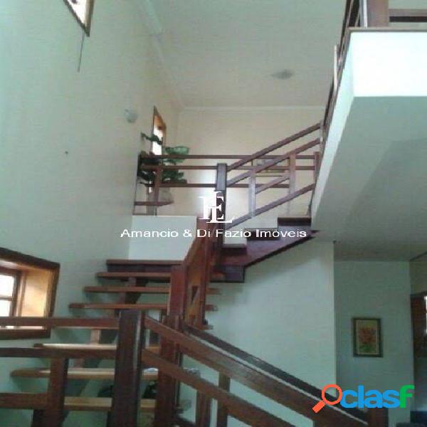 Sobrado com 5 dormitórios para alugar, 210 m² - Jardim das