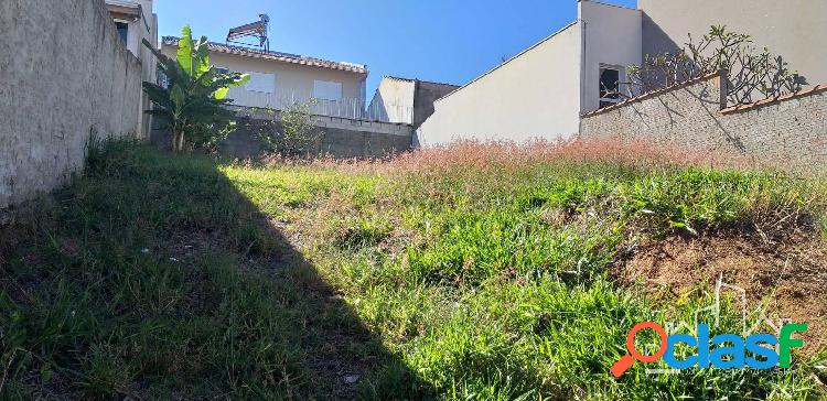 TERRENO COM ÓTIMA TOPOGRAFIA NO BAIRRO JARDIM YPÊ