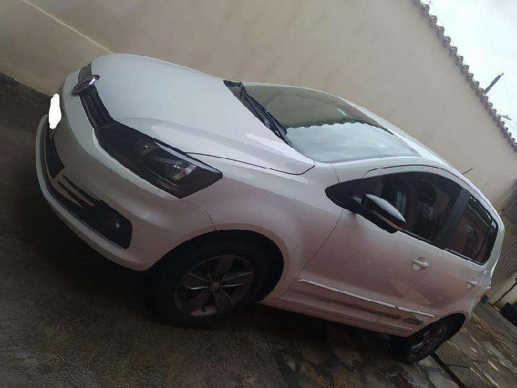 Volkswagen Fox Connect 1.6 Flex 8v 5p