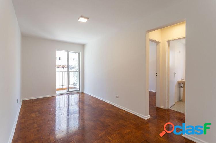 Apartamento com 1 quarto, 51m², à venda