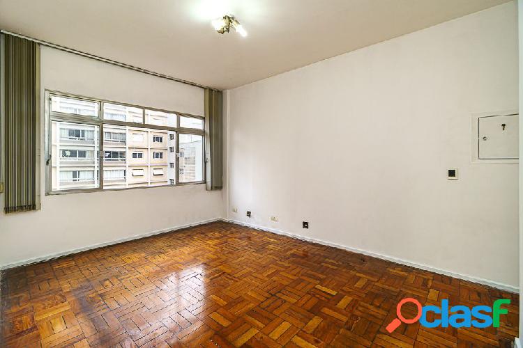 Apartamento com 2 quartos, 75m², à venda