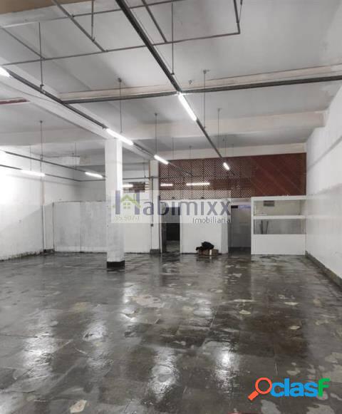 Salão Comercial para Alugar próximo a Av. Aricanduva - Jd.
