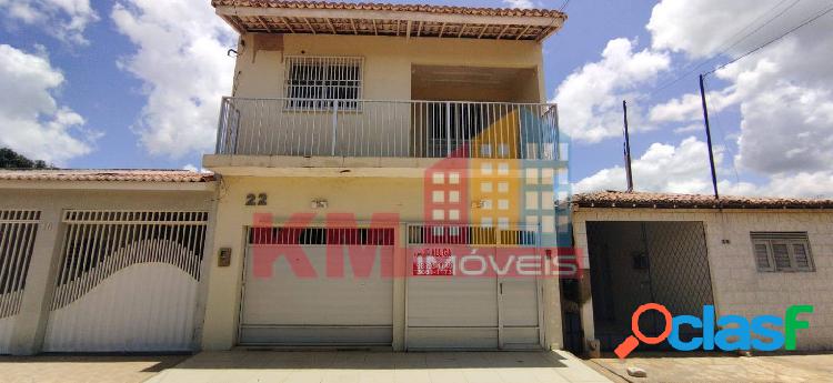 VENDA! Excelente casa duplex no bairro Aeroporto em Mossoró