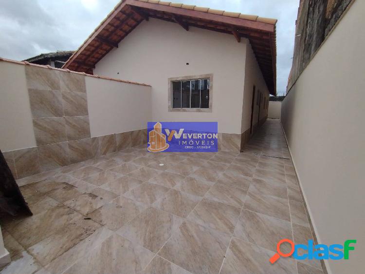 Casa 2dorm.(1 suíte) R$260.000,00 em Mongaguá na Weverton