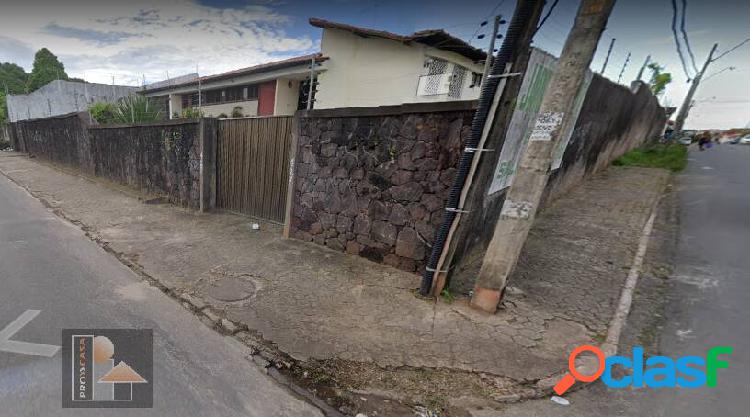 # Casa Comercial Anil 980 m², Pertinho da Garagem de