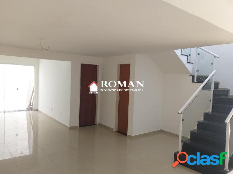 Casa duplex, sol da manhã !!!