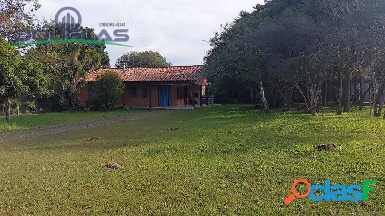 Casa em condomínio fechado