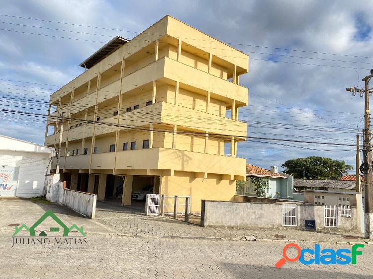 Prédio com 15 apartamentos, 900m², a venda em Bal. Barra