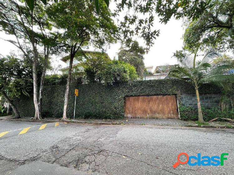 Sobrado com 4 dormitórios à venda, 517 m² - Vila Inah -
