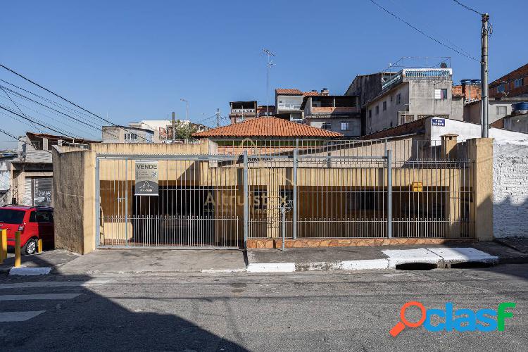 Vende Casa Térrea 2 Dormitórios por R$ 345.000,00, Veloso