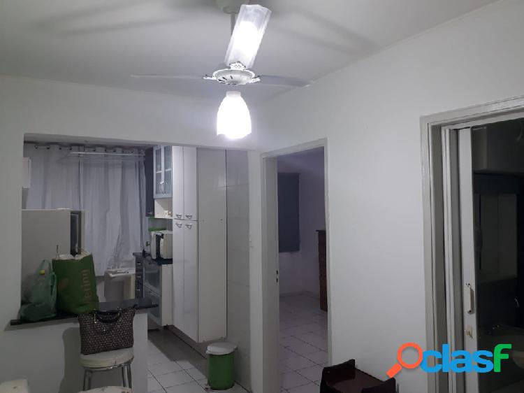 Apartamento com 1 quarto, 45m², à venda