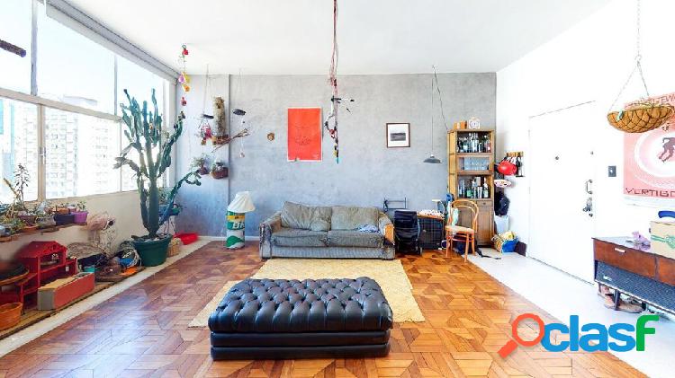 Apartamento com 2 quartos, 98m², à venda