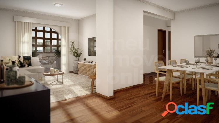 Apartamento com 3 quartos, 190m², à venda