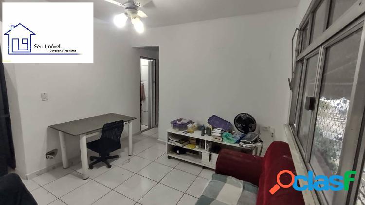 Apartamento ótima Localização / Área de Lazer /