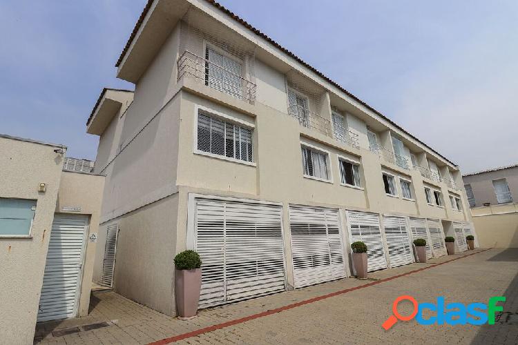 Casa com 2 quartos, 110m², à venda