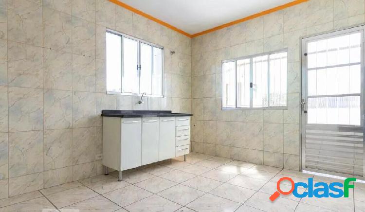 Casa com 3 quartos, 109m², à venda